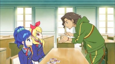 Episode 6: Absorbed in Signing Autographs!
